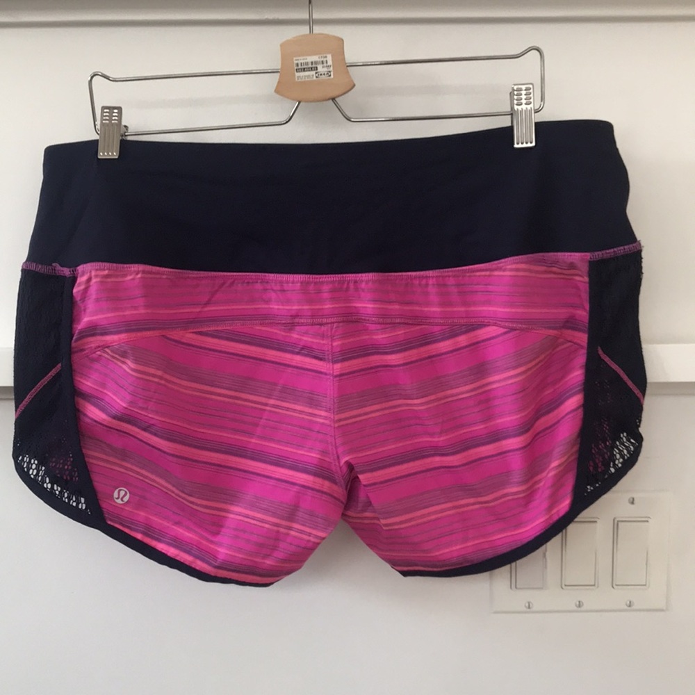Lululemon Run: Sun Sprinter Short - Picture 4 of 6